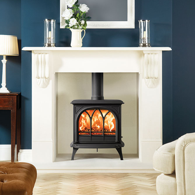 Stovax Huntingdon 30 5kW Defra wood burning stove with tracery door
